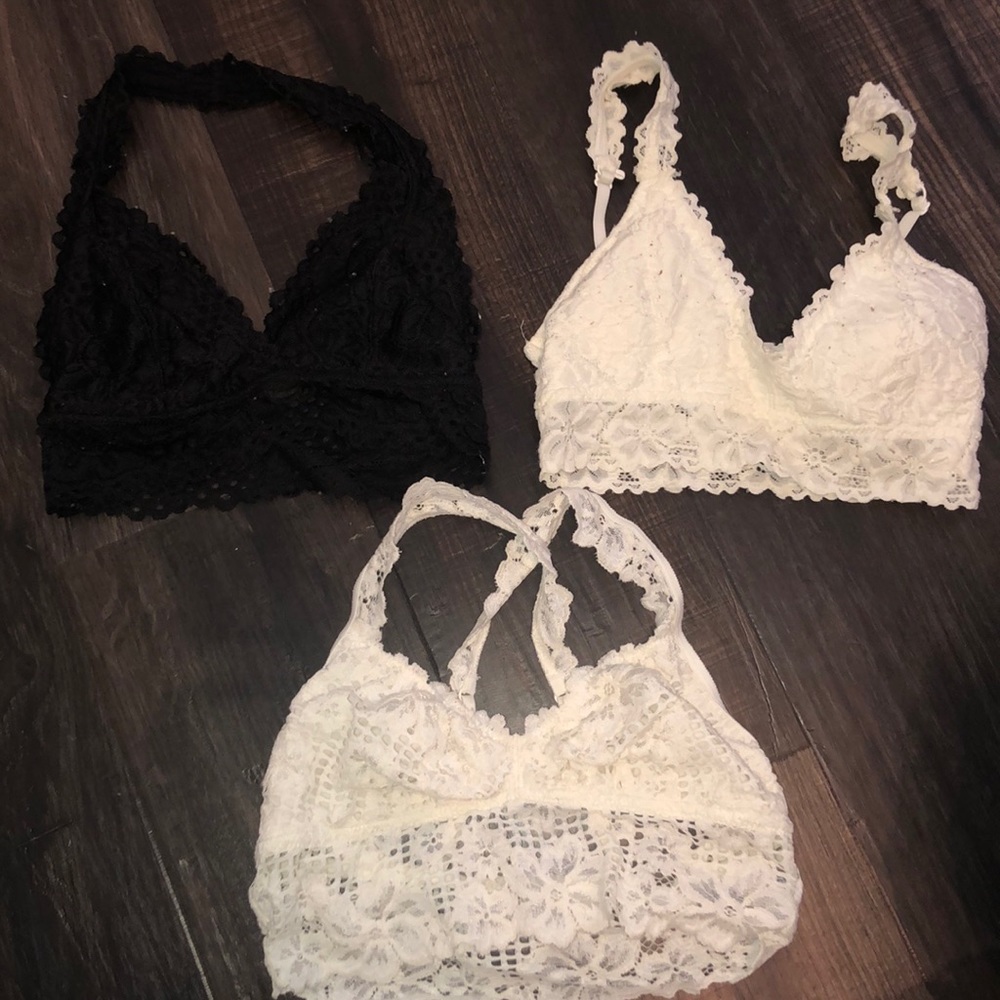 3 bralettes